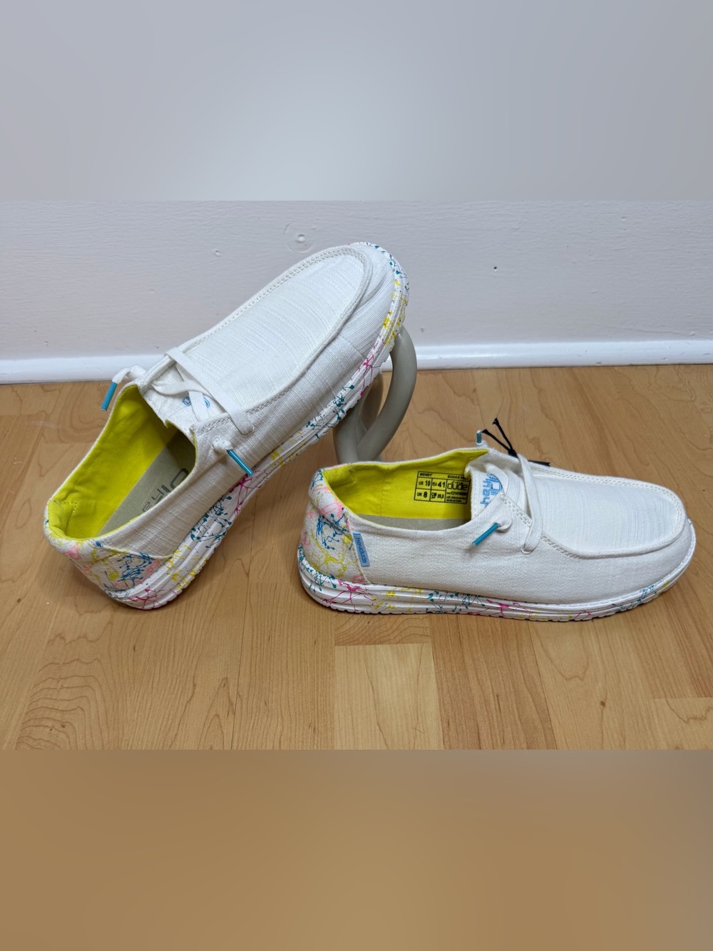 Hey Dude Wendy Sugar Vibe White Multicolor Women’s Slip On Shoes Size 10 NWT